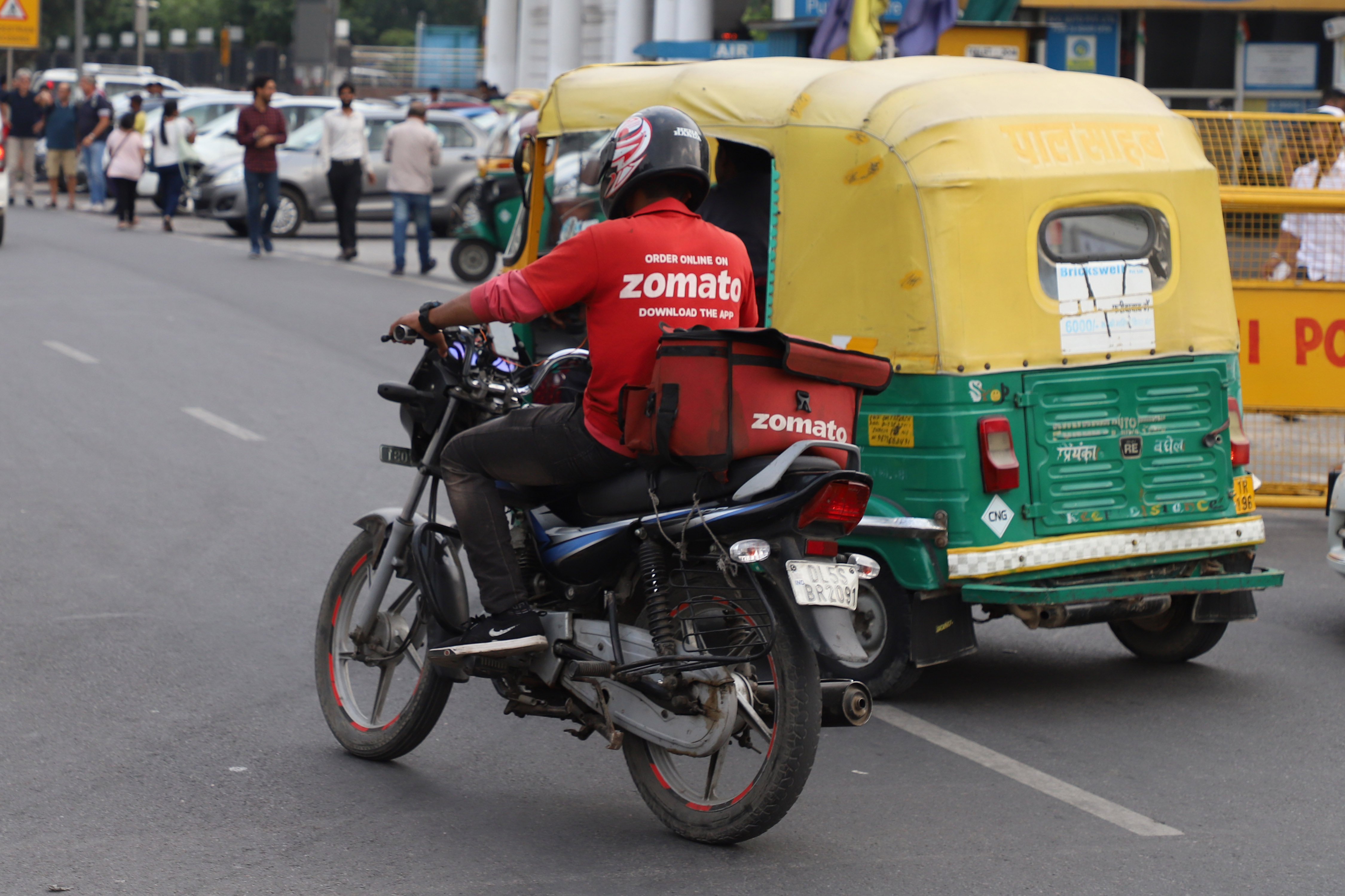 India’s Zomato to deliver food in 10 minutes in a global first