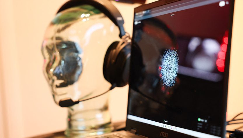 BCI startup Neurable aims to license its ‘brain-sensing’ technology for consumer wearable devices