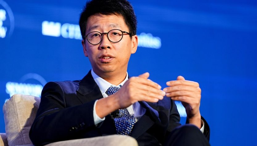 Once within reach for a takeover, Stripe and Airwallex are now pursuing one another.