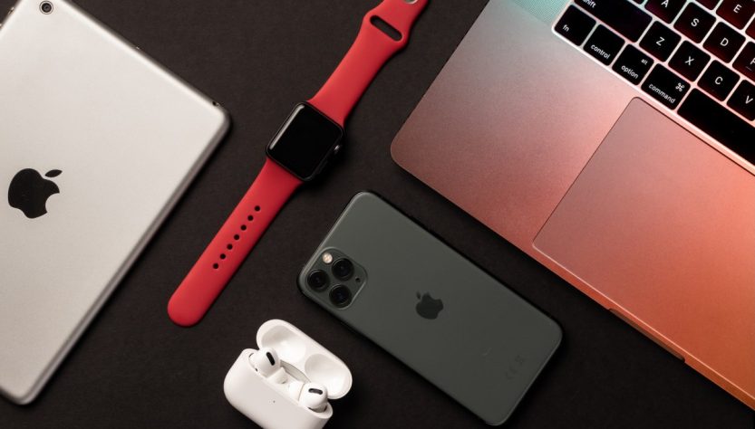 Apple accumulates stock as it prepares for 'substantial supply limitations'