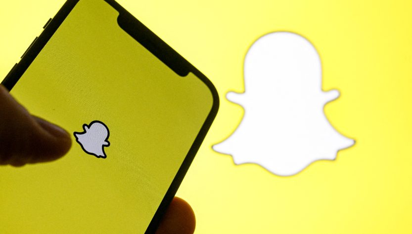 Snapchat has stopped rewarding entirely AI-created Spotlight content.