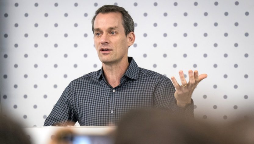 Jeff Dean and several leading AI researchers are departing from Google to establish their own startup.