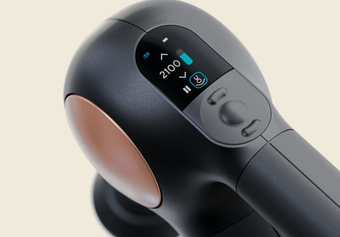 The Theragun Sense simplifies daily recovery in an unexpectedly effortless way.